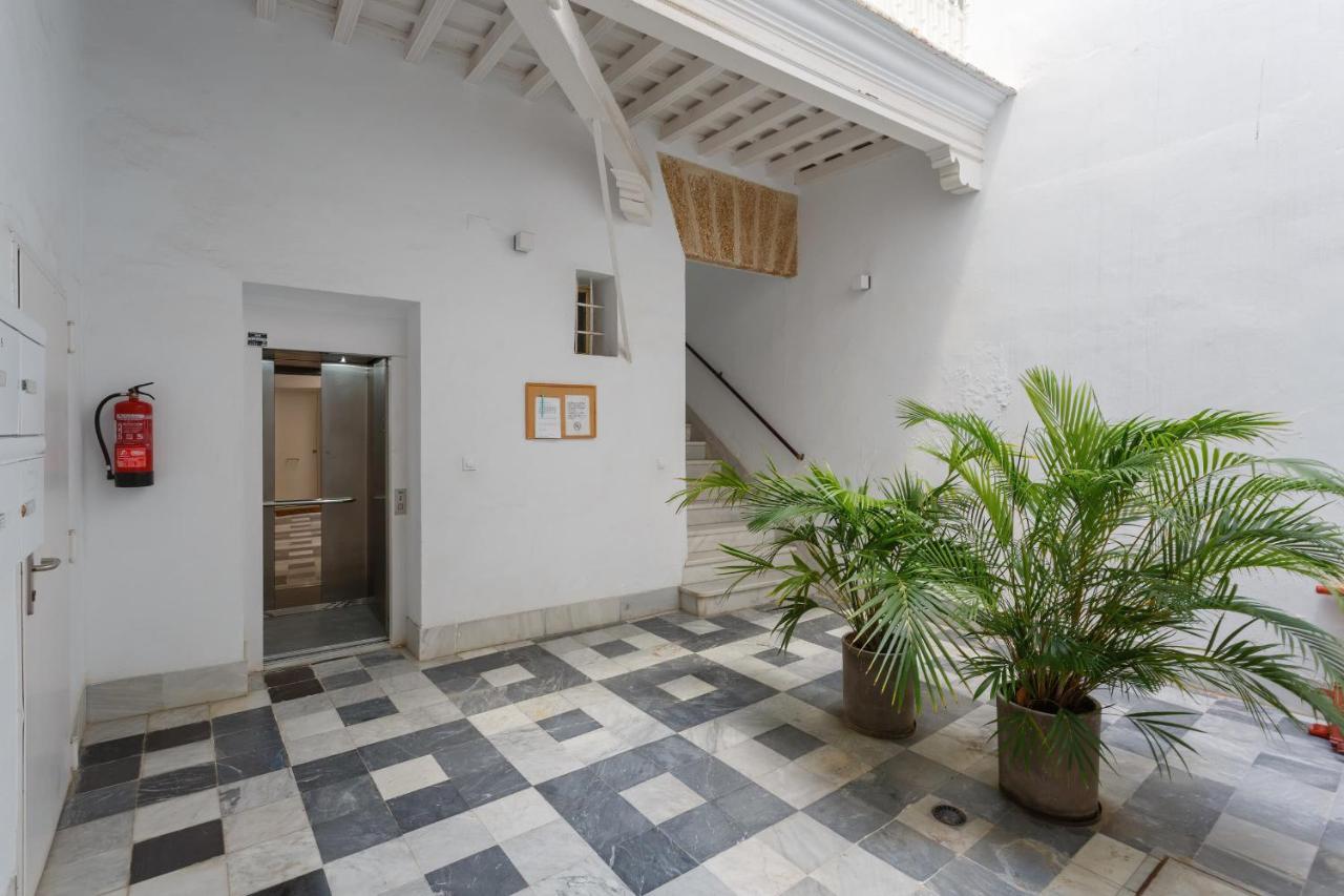The Queen'S Designer Apartment By Cadiz4Rentals Exterior foto